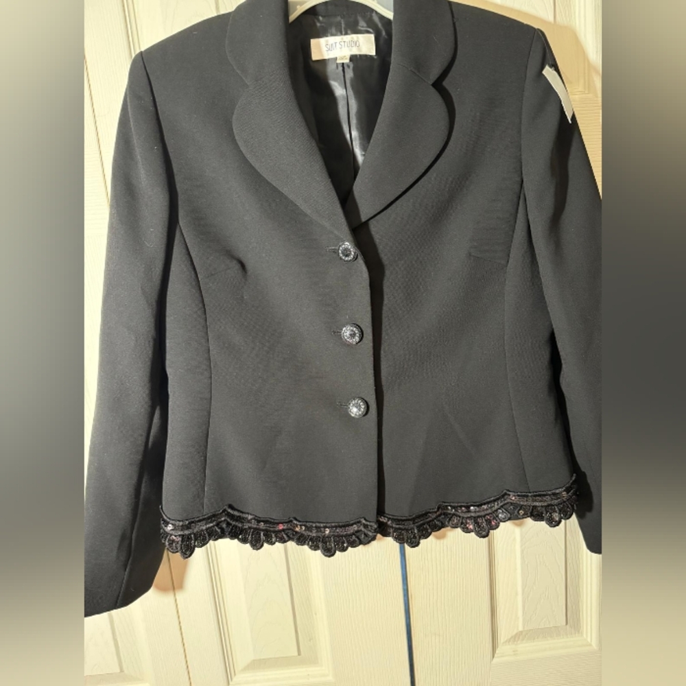 Suit studio black blazer for women